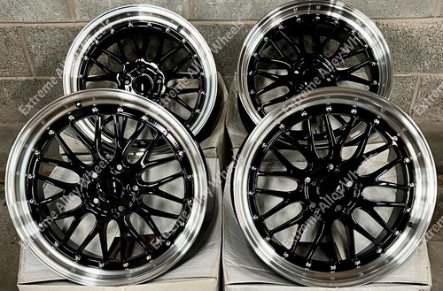 Black alloy wheels - black,